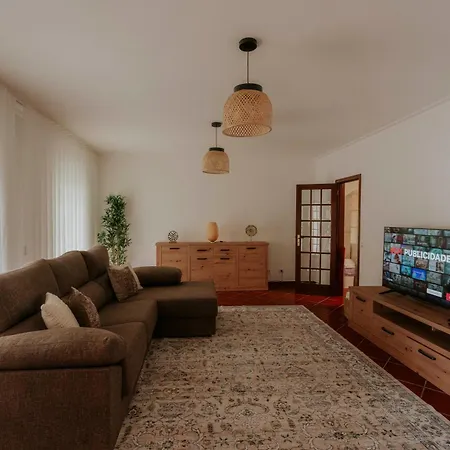 53 - The Daisy Moon House * Serra d'El-Rei