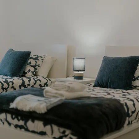 53 - The Daisy Moon House *