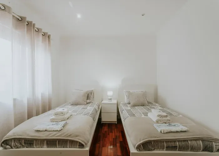 53 - The Daisy Moon House Dom wakacyjny Serra d'El-Rei